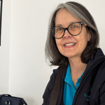 Une fois par semaine, Suzie participe à l’accueil et aux entretiens individuels avec les bénéficiaires de Caritas à Blotzheim.